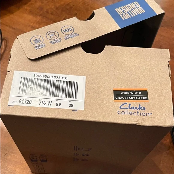 NEW Clarks Black Floral Embellished Mules - Picture 2 of 6